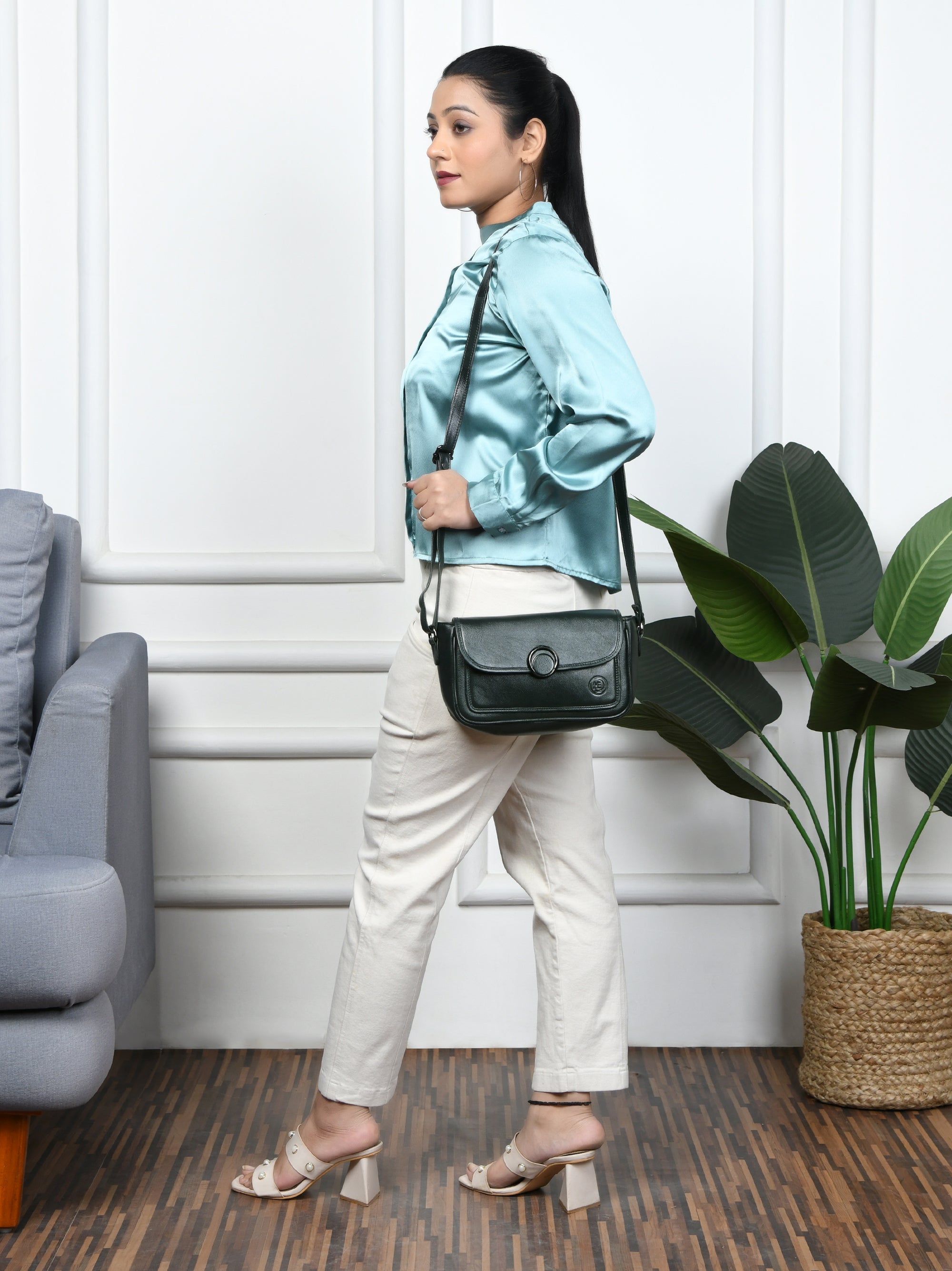 Verdant Elegance Women's Leather Handbag